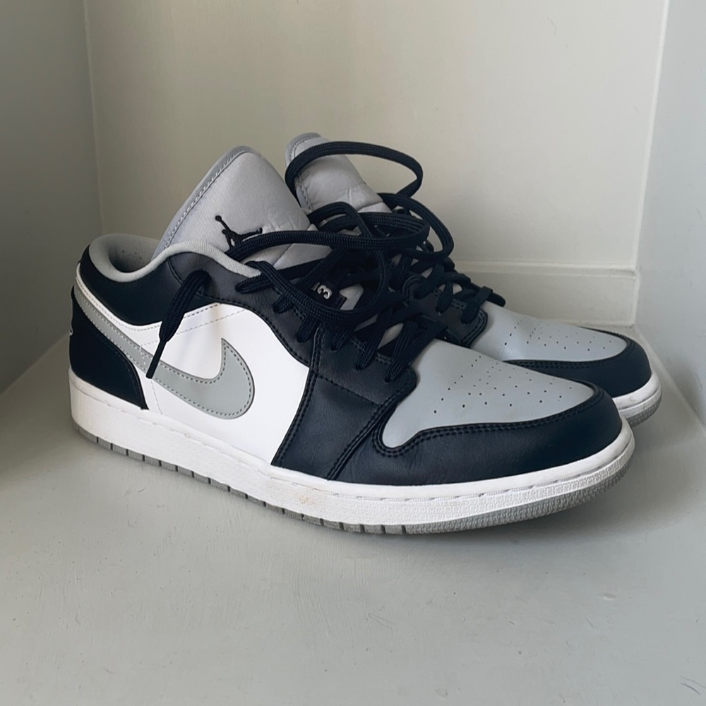 Men’s Air Jordan 1 size 12